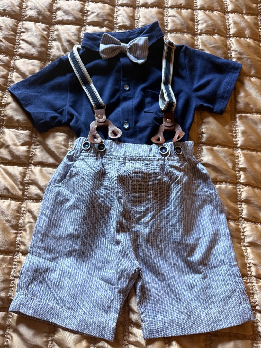 Boys Striped Shorts and Navy Shirt with Bowtie and Suspenders 18-24 m